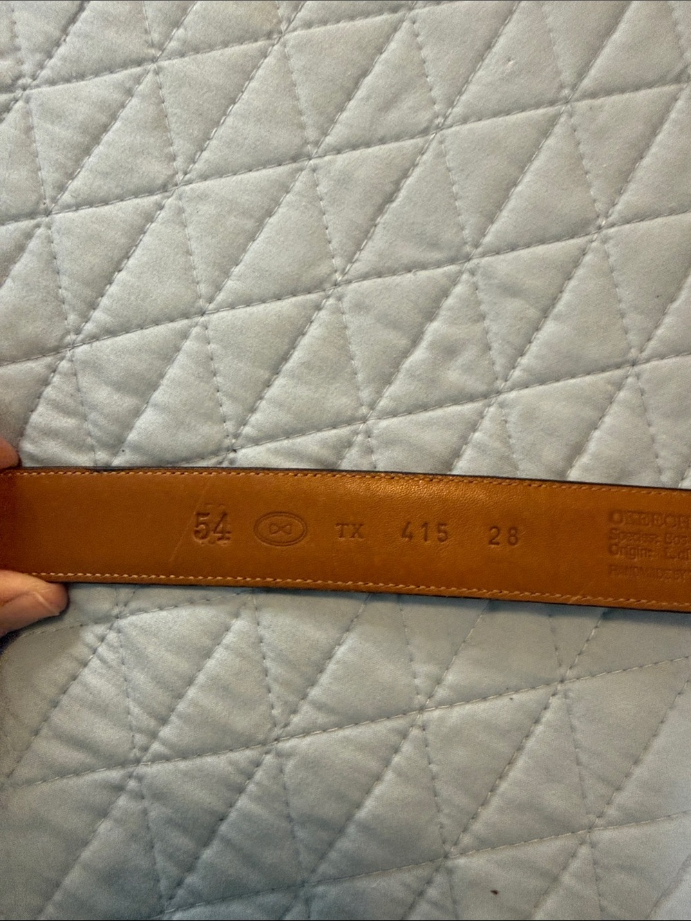 Trafalgar Tan Leather Men’s Belt with Embossed Size - Picture 4 of 4